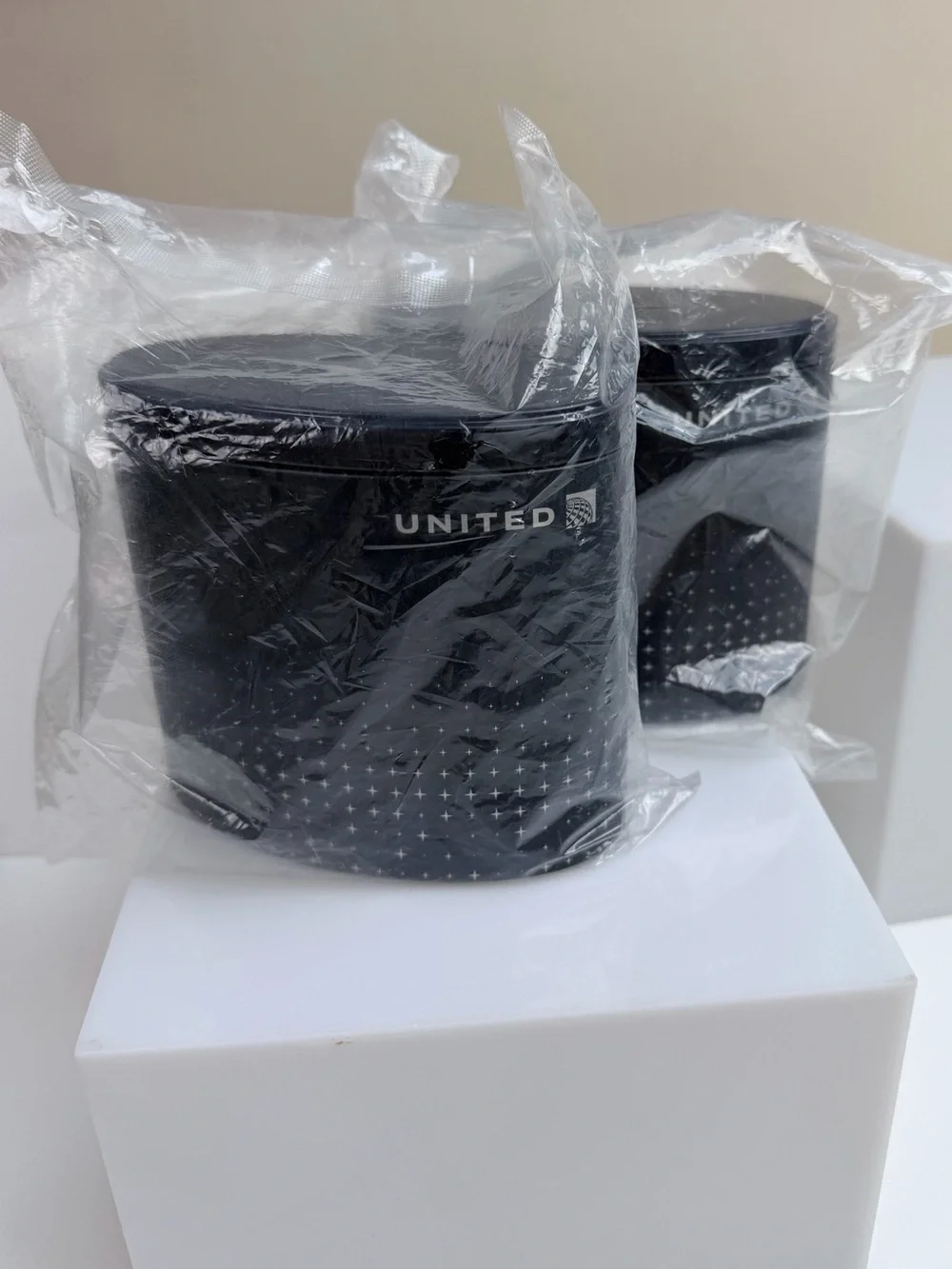 United Airlines Polaris Class Amenity Kits (2) NEW